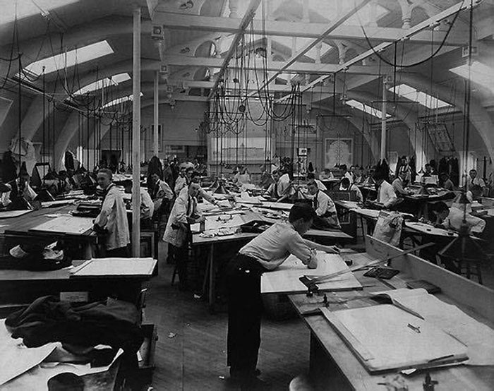 15 Fascinating Vintage Photos Showing How People Designed Before AutoCAD